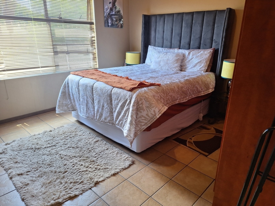 2 Bedroom Property for Sale in Potchefstroom North West
